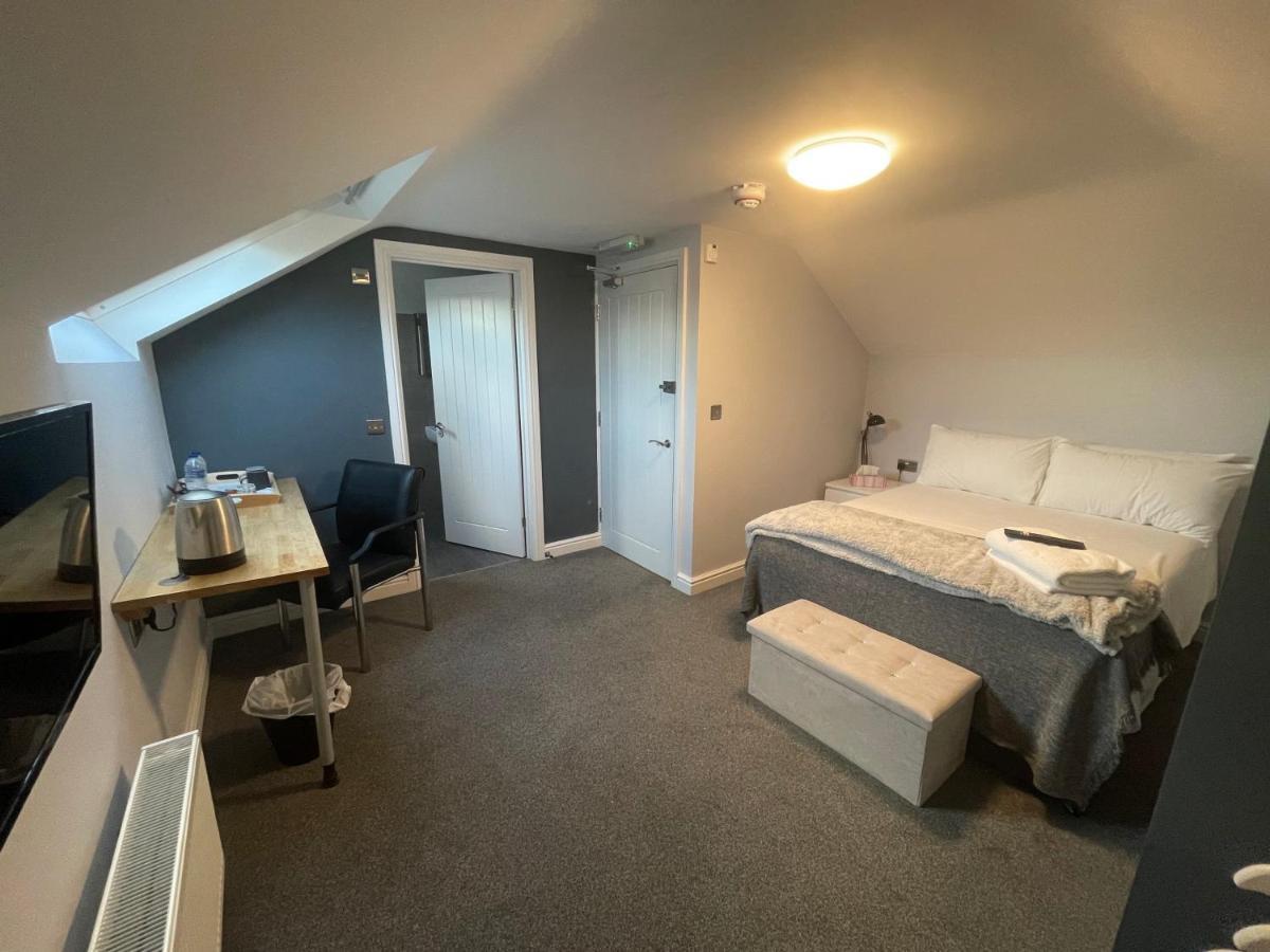 Arlan House, Central Basingstoke Hotel Екстериор снимка