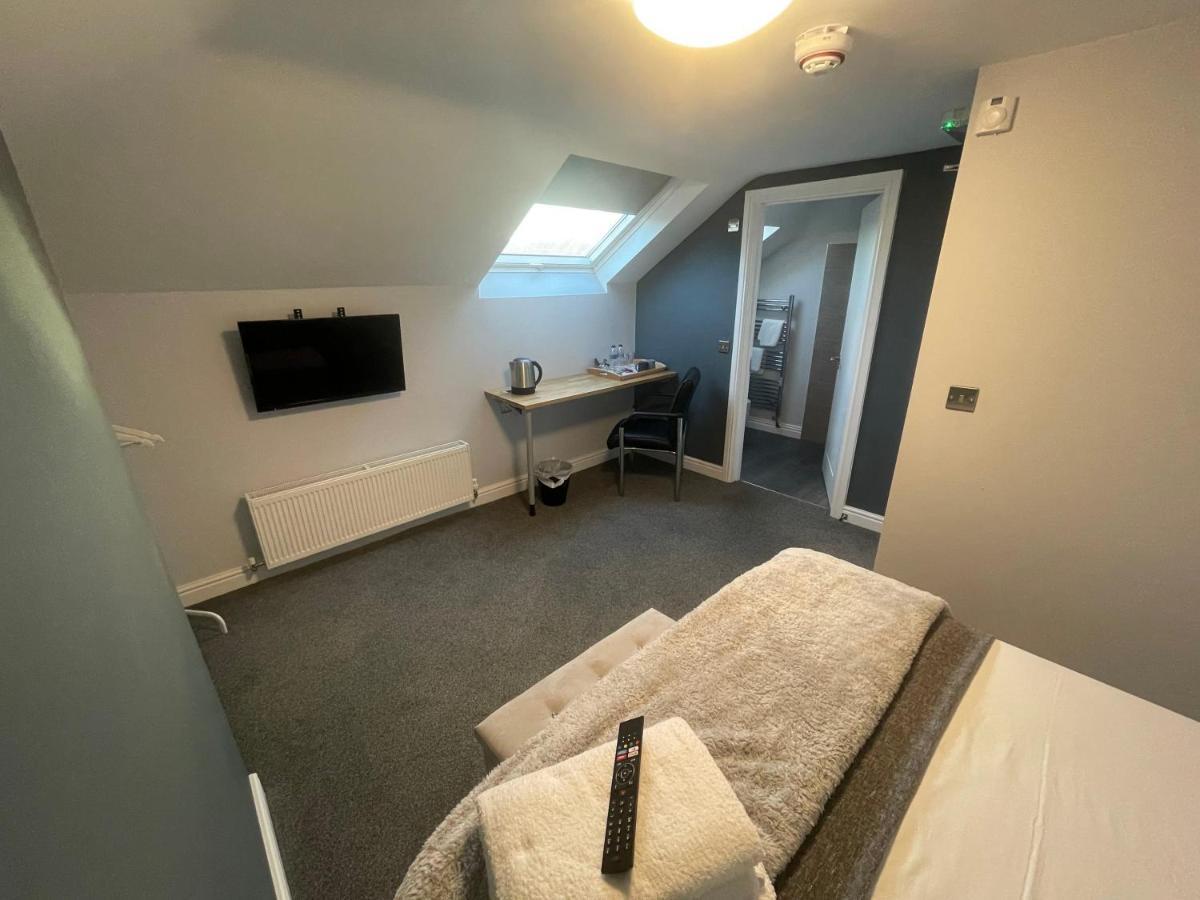 Arlan House, Central Basingstoke Hotel Екстериор снимка