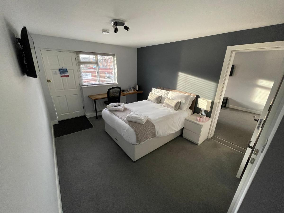 Arlan House, Central Basingstoke Hotel Екстериор снимка